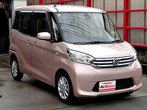 Nissan Dayz Roox