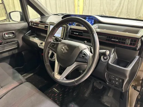Suzuki Wagon R Stingray