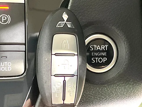 Mitsubishi Delica Mini