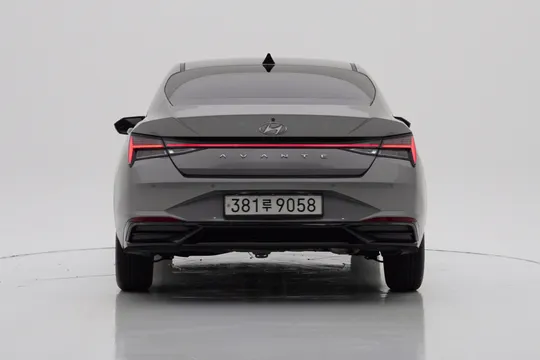 Hyundai Elantra (Avante)