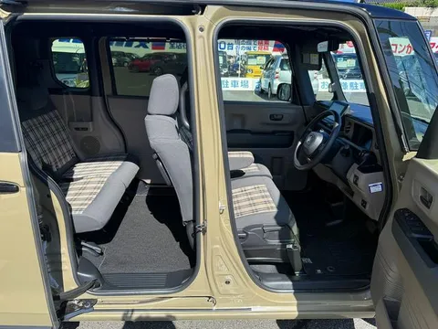 Honda N-BOX Joy