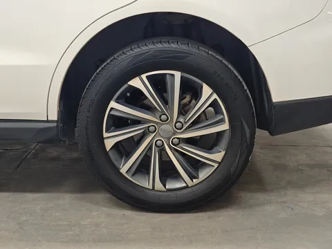 Geely Vision X6