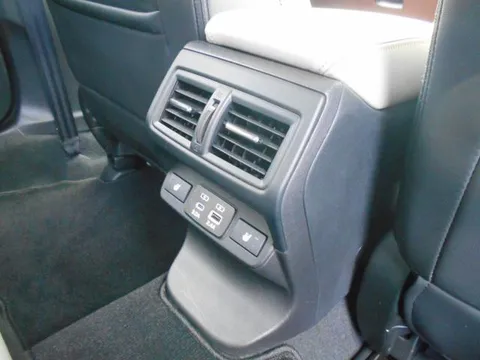 Subaru Levorg Layback