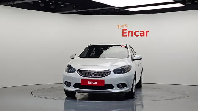Renault SM3