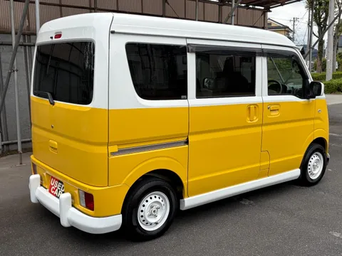 Nissan Clipper