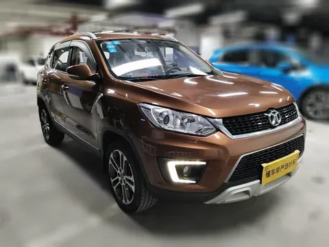 BAIC Senova X35