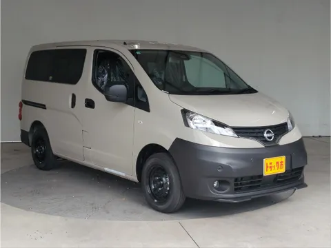 Nissan Vanette