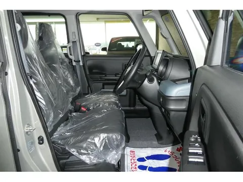 Suzuki Spacia Base