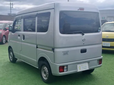 Nissan Clipper