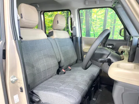 Mitsubishi Delica Mini