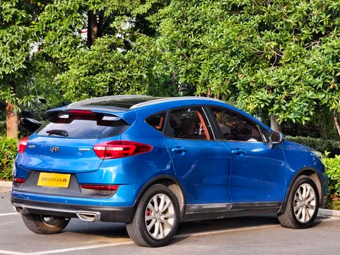 Geely Emgrand GS