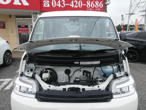 Toyota TownAce Van