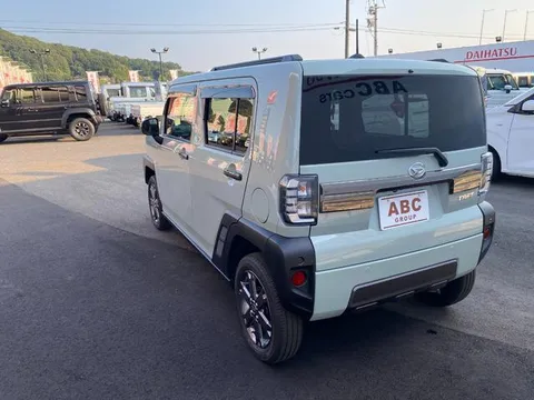 Daihatsu Taft
