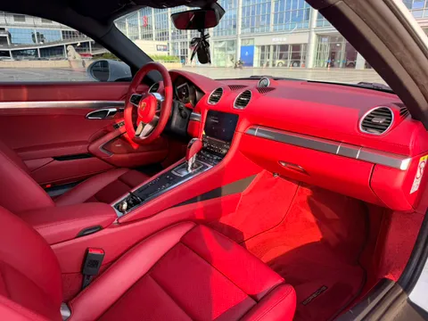 Porsche 718
