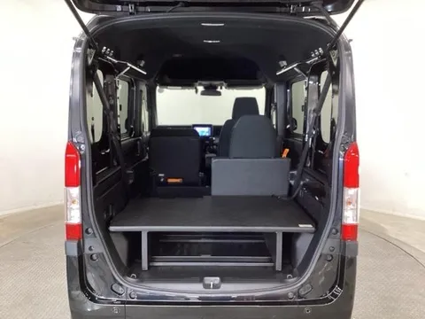 Honda N-VAN Plus Style