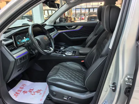 Hongqi HS5