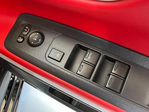 Honda N-BOX Slash