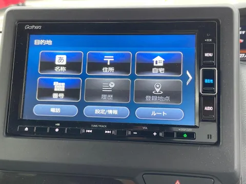 Honda N-BOX Custom
