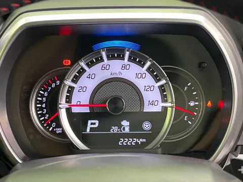 Suzuki Spacia Custom