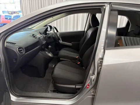Mazda Mazda2 (Demio)