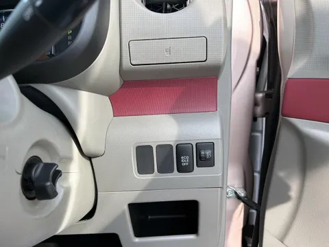 Toyota Pixis Space