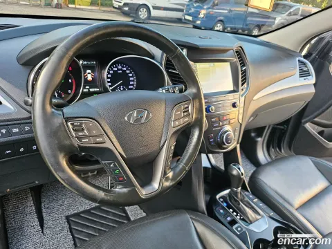 Hyundai Grand Santa Fe (Maxcruz)