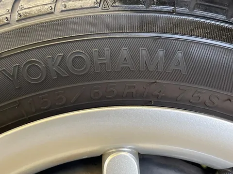 Daihatsu Mira Tocot