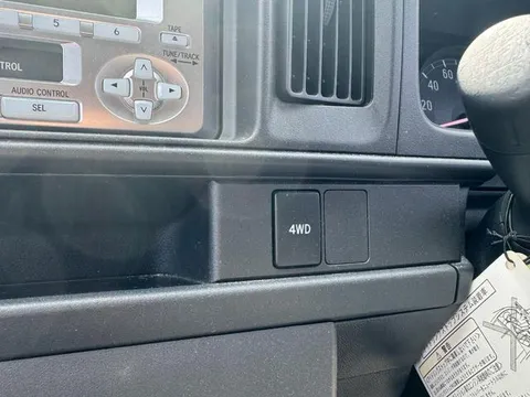 Toyota Pixis Van