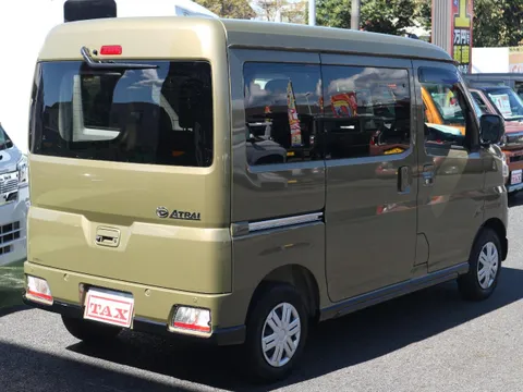 Daihatsu Atrai