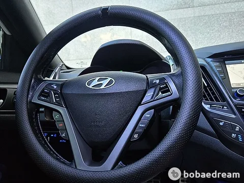 Hyundai Veloster