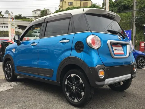 Daihatsu Cast