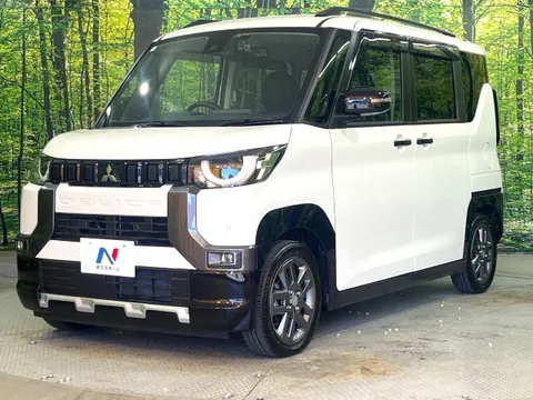 Mitsubishi Delica Mini