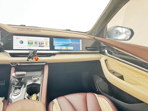 Geely Monjaro (Xingyue L)