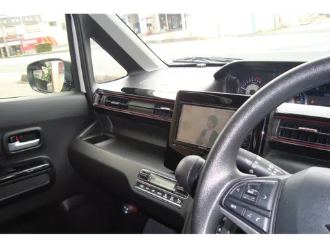 Suzuki Wagon R Stingray