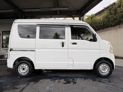 Nissan Clipper