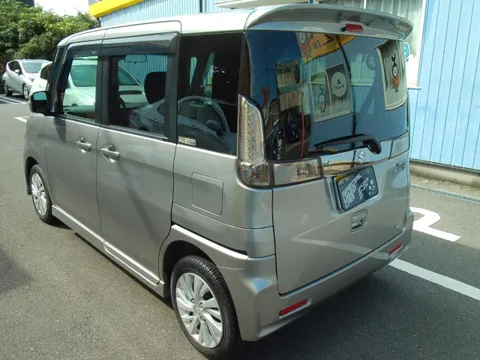Suzuki Spacia Custom Z