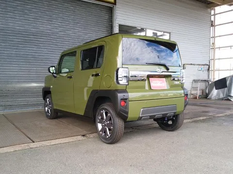 Daihatsu Taft