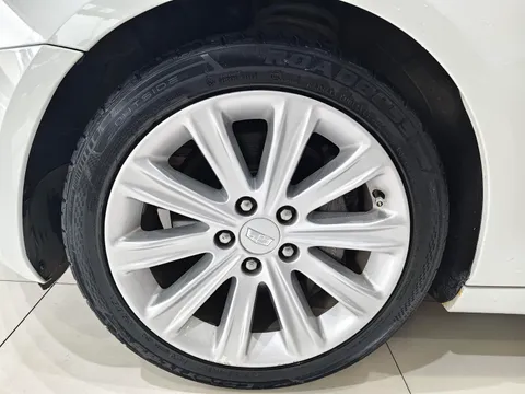 Cadillac ATS-L