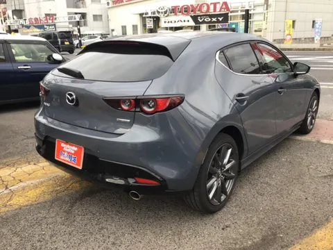 Mazda MAZDA3 Fastback