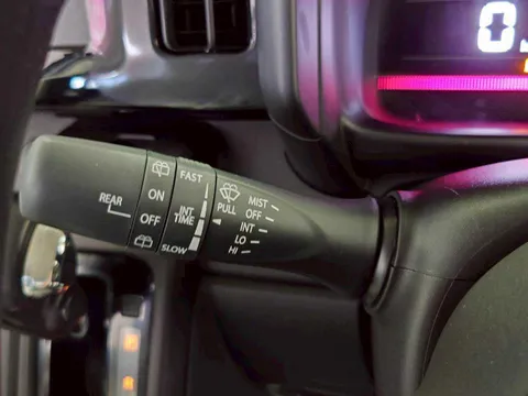 Suzuki Spacia Custom