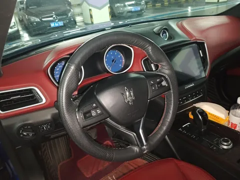 Maserati Ghibli