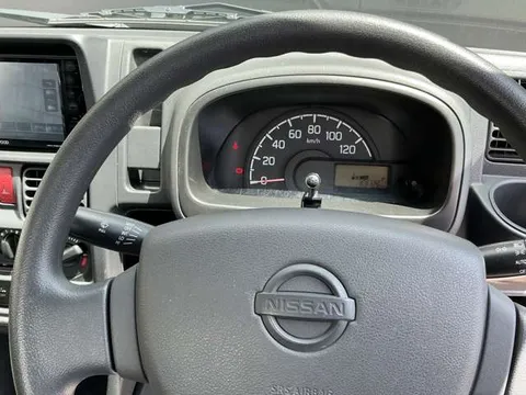 Nissan Clipper Truck