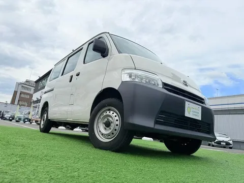 Toyota TownAce Van