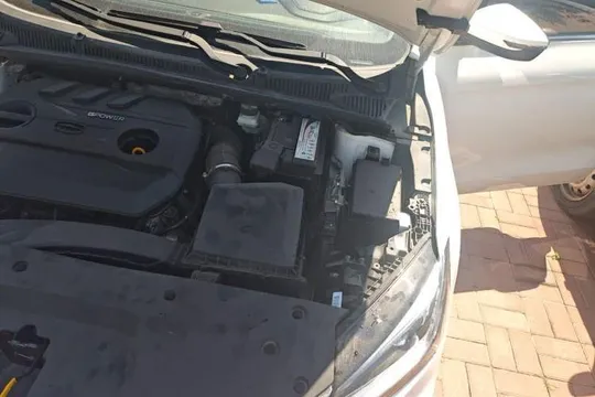 Geely Binray