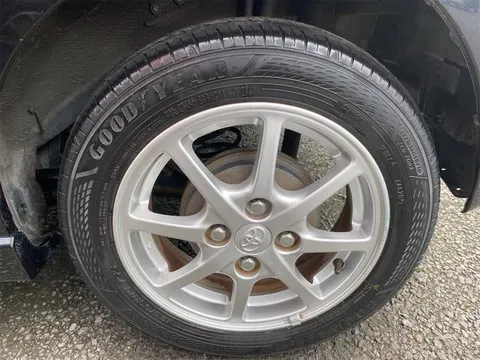 Toyota Pixis Space