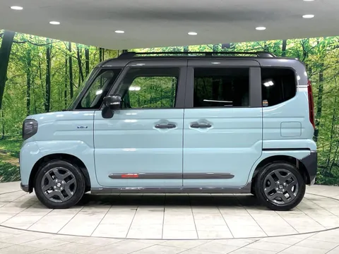 Suzuki Spacia Gear