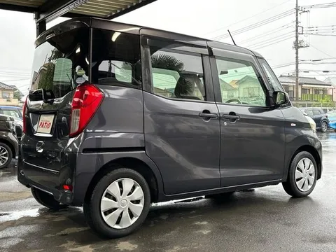Mitsubishi eK Space