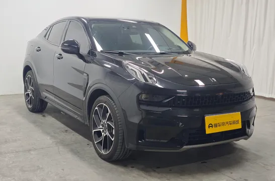 Lynk & Co 05