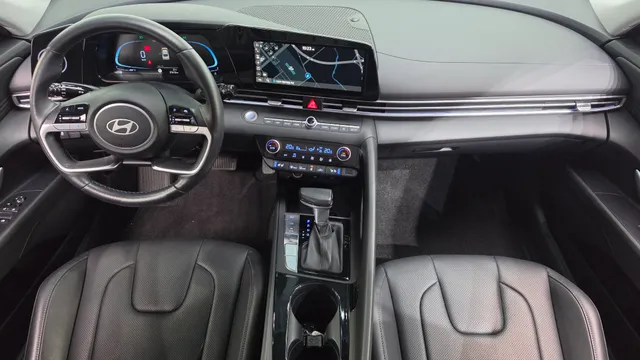 Hyundai Elantra (Avante)