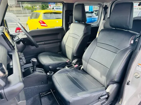 Suzuki Jimny Sierra